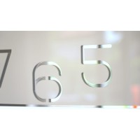 Nástenné akrylové hodiny Digit Flex z120-2-0-x, 50 cm, biele